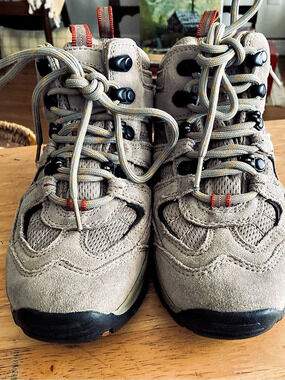 Alpine Design Athletic Shoes Gray & Black US 7
